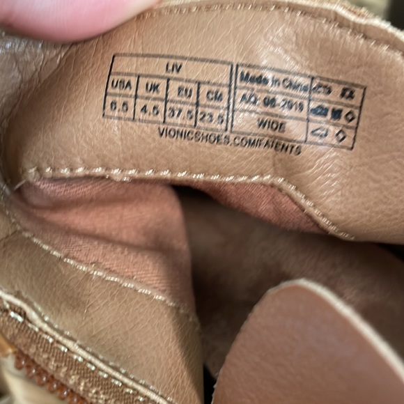 Vionic Tan Ankle Boots - Picture 6 of 7